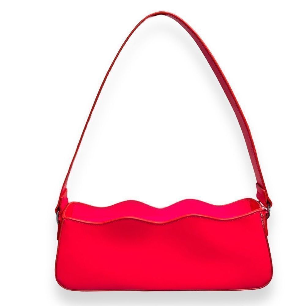 Mach and Mach Hot Pink Wave Baguette Leather Bag 100% Authentic - Picture 2 of 12